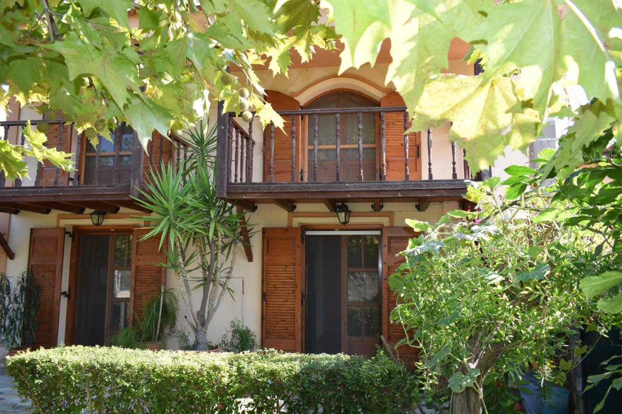 אוראי Family Villa Kalypso מראה חיצוני תמונה