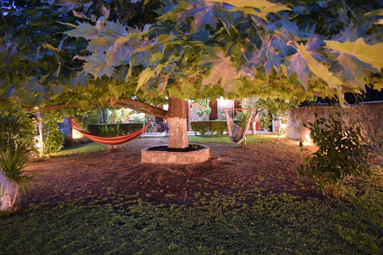 אוראי Family Villa Kalypso מראה חיצוני תמונה